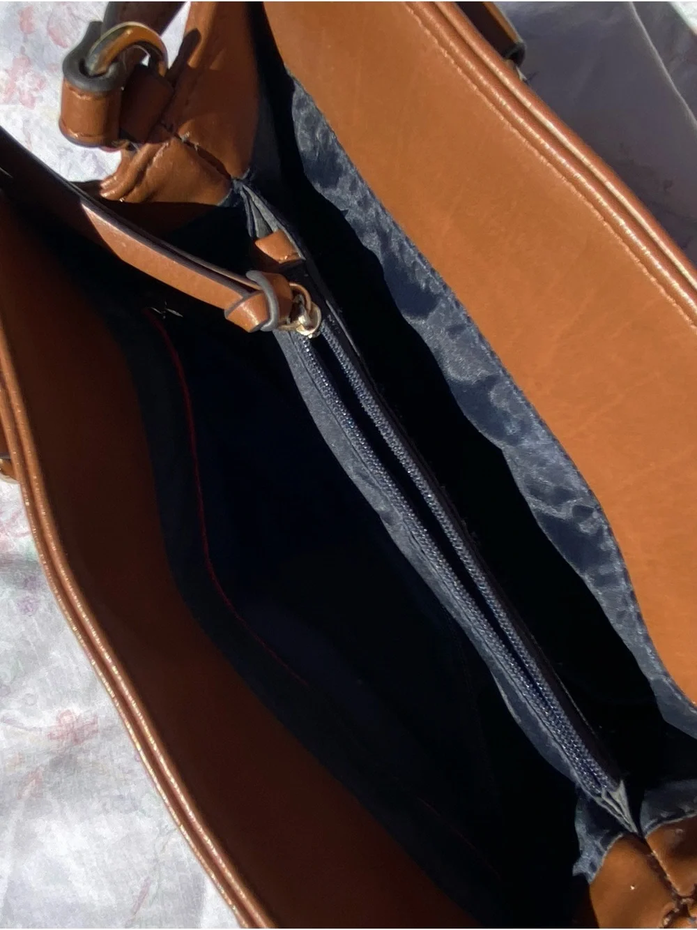 Tommy Hilfiger stylish brown